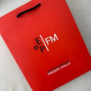 Frederic Malle paper bag